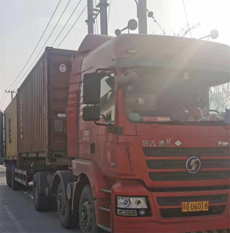 玻（bō）璃瓶生產廠家發貨案（àn）例