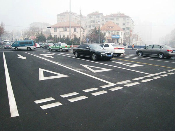 峨眉至夾江聯網暢通（tōng）標線