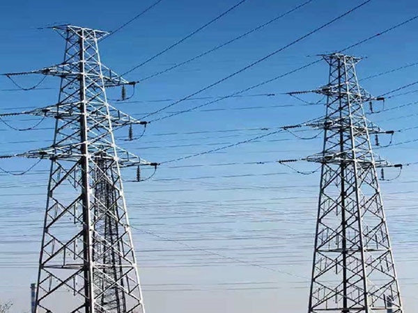特高壓（yā）輸電鐵塔