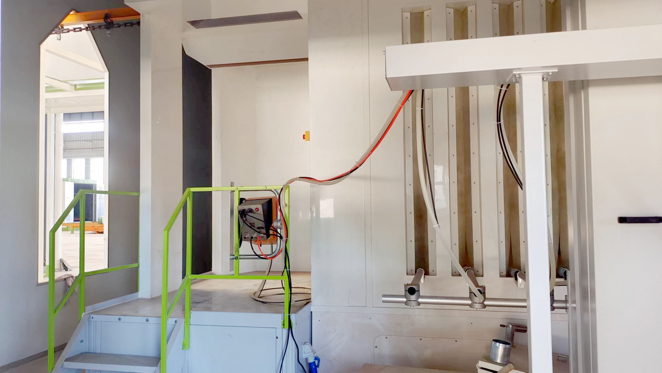 1660808347205869.jpg 噴(pēn)塗車間-噴粉房.jpg